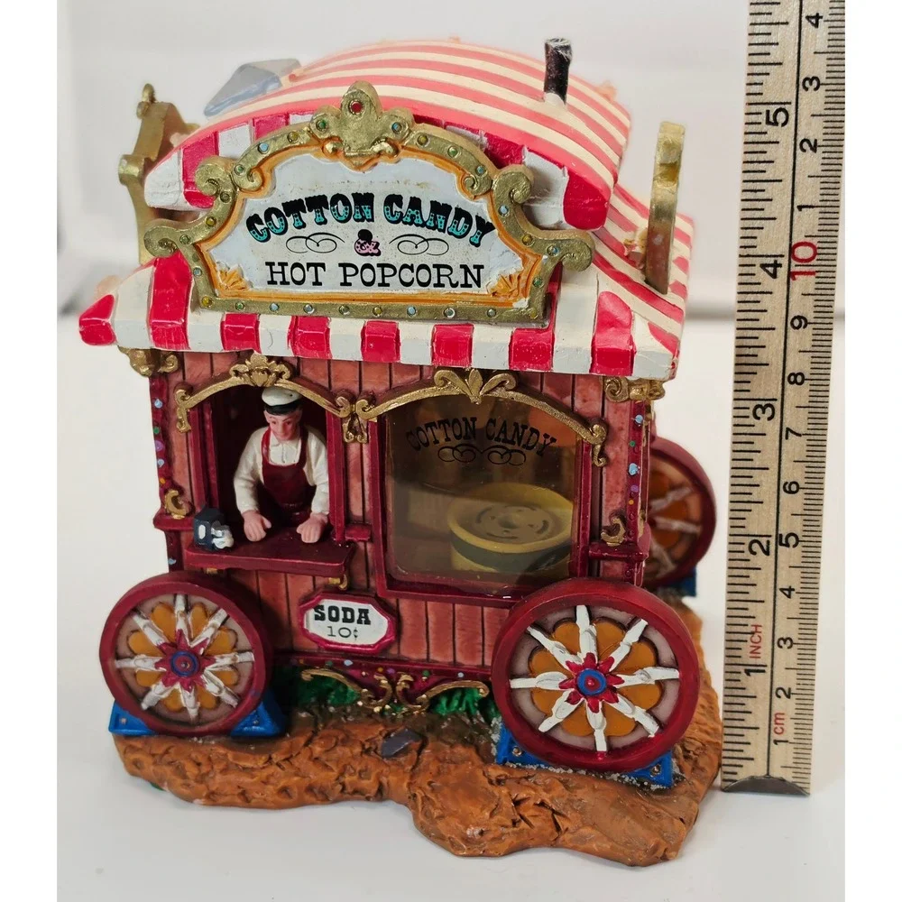 Lemax Village Collection Cotton Candy Hot Popcorn Wagon Carnival Figurine Flaw